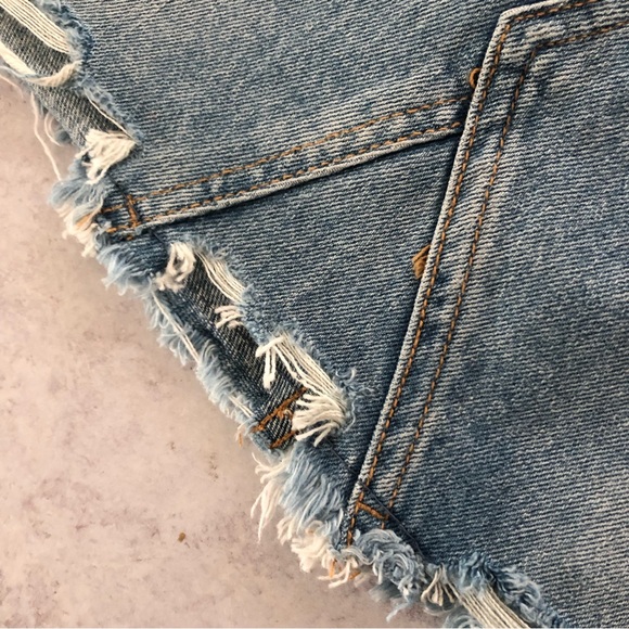 ZARA Hi-Rise Mini Distressed Light Wash Denim Skirt, XXL NWT - Picture 5 of 9